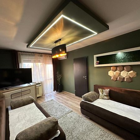 Mox Downtown Apartman Debrecen Exterior foto